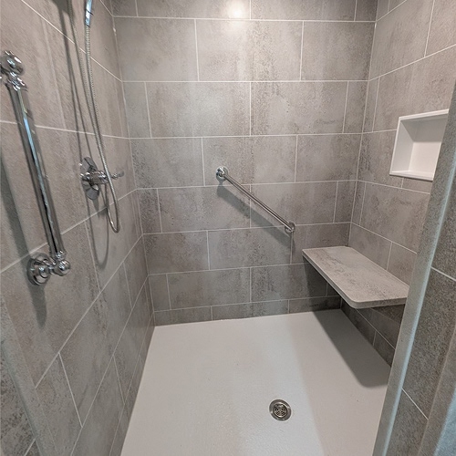 Barrier-Free Showers